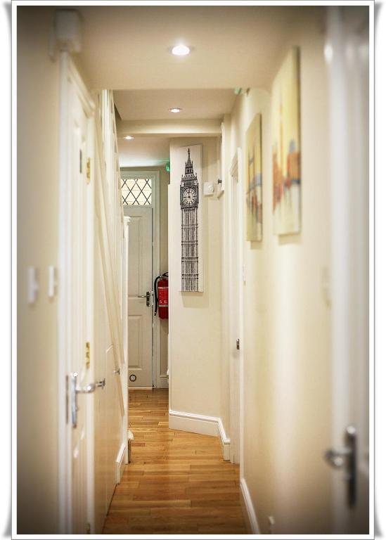 London Malvern Road Rooms To Let Pokoj fotografie
