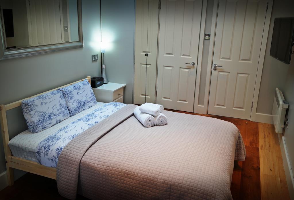 London Malvern Road Rooms To Let Pokoj fotografie